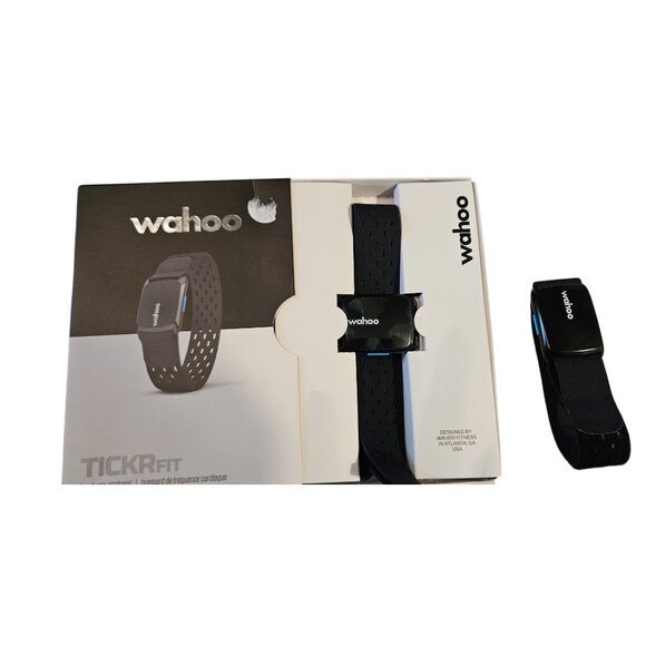 Wahoo Tickr Fit Heart Rate Monitor Armband Bluetooth & ANT+ Strap 1 New 1 used - Picture 2 of 8